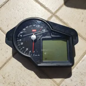 B044616 Aprilia Rsv4 1000 Rf 13-15 Gauge Cluster Dash Speedometer Speedo Meter
