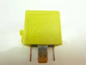 389-105 Bmw 03 R 1150 Rt Tyco Relay 63.36-1 389 105