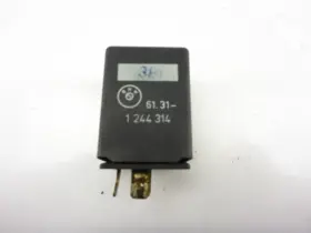 4db003750-11 Bmw 82 R65 Hella Relay