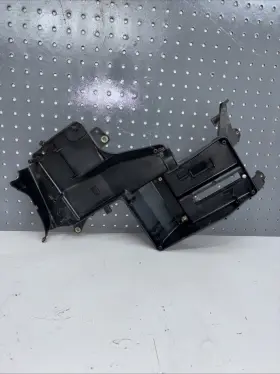 61132305677 Bmw K1200 K1200lt K1200rs Wire Harness Electrical Wiring Battery Box Cover Panel