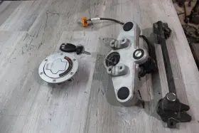 Bmw 613223061039 2001 R1150gs Ignition Lock W Key Gas Cap