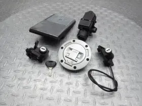 61357720228 Bmw 2009 07-09 R1200 R1200rt R1200rtp Oem Lock Set Gas Cap Ignition Key Cdi
