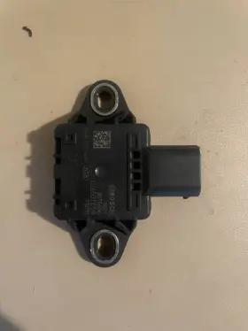 0265011059 Bosch #002 2021 Husqvarna 701 Sm Inertial Sensor With Bracket And Hardware