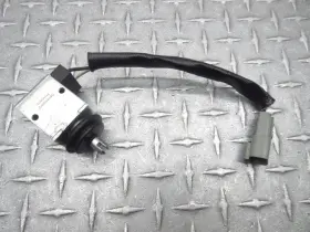 B22-2117 Can-am 2008 Spyder Gs 990 Throttle Body Idle Control Valve Solenoid Sensor