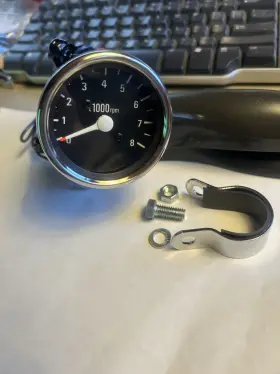 310429 Chrome Specialties Harley Davidson And Custom Electronic Mini 2.5 Inch Tachometer 8000 Rpm 12v