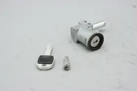 45600049 Harley-davidson 2023 Street Bob Fxbbs Lockset With Key