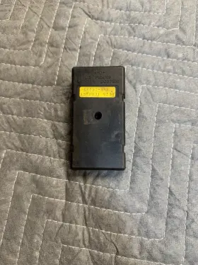 68537-89f Harley-davidson Oem Turn Signal Flasher Module Sportster Dyna Touring