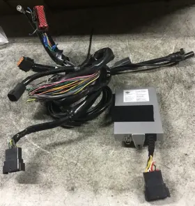 70160-08a Harley-davidson 2009-13 Flhtcu Oem Tour Pak Audio Overlay Wiring Harness