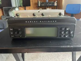 Flhtcuise4 Harley-davidson 76165-06 2009 Ultra Classic Cvo Radio Xm And C.b. Module