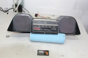 77070-88a Harley-davidson 89-98 Electra Glide Ultra Oem Radio And Caddy Untested