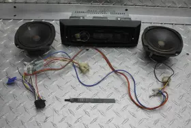 7813130 Harley-davidson 1990 Electra Glide Classic Flhtc Pioneer Radio And Speakers