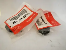 15604-mg7-000 Honda New Oem Oil Cooler 2