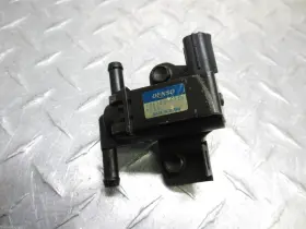 163200-1330 Honda 2003 02 03 Cbr900rr Cbr954rr Cbr 954rr 954 Air Purge Valve
