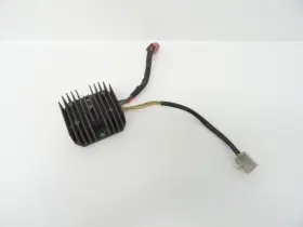 31600-415-008 Honda 78 79 80 81 Cx 500 D C Voltage Regulator Rectifier