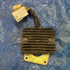31600-ksz-770 Honda 04-07 Reflex Nss 250 Rectifer Voltage Regulator