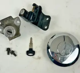 35010-438-680 Honda 1979-82 Cb750f Supersport Ignition Switch Key Helmet Gas Cap Lock Set