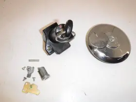 35010-460-841 Honda 1982 Nighthawk 650 Ignition Lock Key Set With Gas Cap And Seat