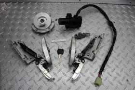 35010-mcs-l02 Honda 2007 St1300 Ignition Lock Key Set With Gas Cap