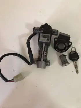 4375283 Honda 2003 Goldwing 1800 Gl1800 Abs Ignition Lock W No Key