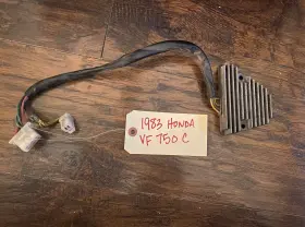 Sh543-12 Honda Oem 1982 - 1983 Vf750c V45 Magna Regulator / Rectifier