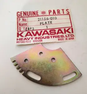 21156-010 Kawasaki Contact Breaker Plate New