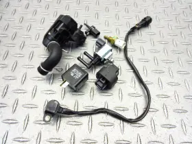 16126-0039 Kawasaki 21176-0065 2015 13-17 Ex300r Ninja 300r Oem Sensor Air Valve Lot Speed Temp Relay