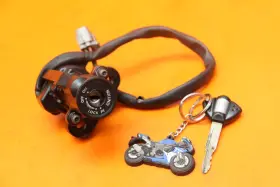 27005-0580 Kawasaki 2013 Z1000 Oem Ignition Lock W Key