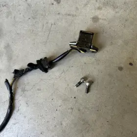 59026-1118 Kawasaki 1993 - 2001 Ninja Zx11 Zx1100 Pulse Generator Coil With Hardware