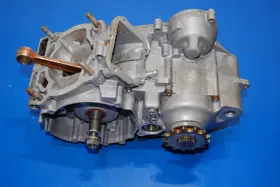 52330000044 Ktm 1999 98-01 125 200 Sx Exc Mxc Sxs Crankcase Motor Bottom End