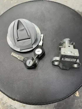 Mv Agusta 974892876464 2022 Brutale 1000rr Key Lock Set Gas Cap Ignition 2 Keys Oem