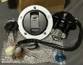 B060su00301zb Oumurs For Suzuki Gsxr600 750 03-16 Ignition Switch Fuel Gas Cap Seat Lock Key Set