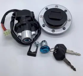 Mall-lm004002-2 Oumurs For Suzuki Gsxr600 Gsxr 750 Gsxr1000 Ignition Switch Lock Fuel Gas Cap Key Set