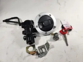 37102-17820 Suzuki 17-23 Gsxr1000r Oem Ignition Lock Key Set With Gas Cap And Seat