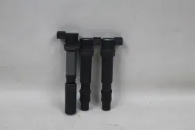 T1291502 Triumph Daytona 675 06-08 Ignition Coils Coil Spark Plug Sticks Stick Set X 3