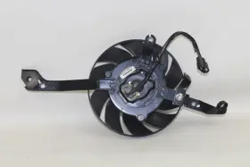 T2100684 Triumph Triump Speed Triple 1050 Rs 18-20 Oem Radiator Water Coolant Fan