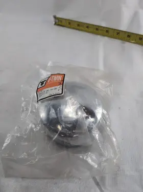 30137-32 V-twin Manufacturing 42-0411 Harley Davidson Chrome Generator 3-brush End Cover Oem #30137-32 30137-32 V-twin Manufacturing 42-0411 Harley Davidson Chrome Generator 3-brush End Cover Oem #30137-32