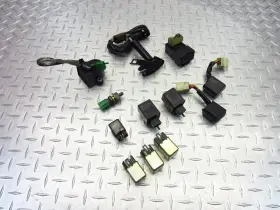 G8ms-h36 Various 1991 91-94 Honda Gl1500 Gold Wing Aspencade Electrical Sensor Relay Lot Tested