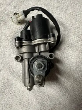 14b-85870-00-00 Yamaha 2009-2018 Yzfr1 R1 Oem Air Filter Cleaner Box Geared Motor Under 1k Miles 14b-85870-00-00 Yamaha 2009-2018 Yzfr1 R1 Oem Air Filter Cleaner Box Geared Motor Under 1k Miles