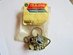165-81121-21 Yamaha Contact Breaker Assembly Yl2 Yg5 L5ta L5t Yg5t Nos New Om32
