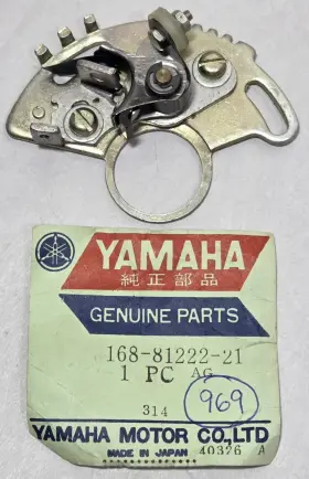 168-81222-21 Yamaha New Cs3 R3 Ycs1 C Yr1 Yr2 Right Points Contact Breaker Assembly 168-81222