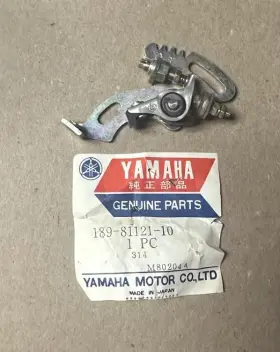 189-81121-10 Yamaha 67 68 U5 Mj2 Yg1 U5e Newport Contact Breaker Point Nos