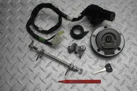 2199629 Yamaha 2014 Yzf R1 Ignition Lock Key Set With Gas Cap And Seat Bracket 1-key