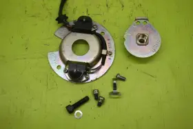 31a-81671-10-00 Yamaha 1985-1986 Xj700 Maxim Pulse Pick Up Base Rotor Timing Plate Ignition Oem