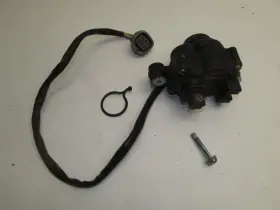 3gm-85820-01-00 Yamaha 1991 Fzr1000 Exhaust Valve Servo Motor