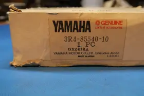 3r4-85540-10-00 Yamaha 3r4-85540-10 Nos Cdi Module Original New Old Stock