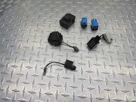 4bh-82576-01-00 Yamaha 2004 99-05 Xvz1300 Royal Star Venture Oem Electrical Relays Tip Sensor