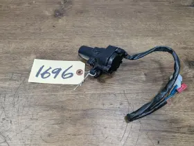5vy-82501-10-00 Yamaha 5pw-82501-10-00 03-04 06-09 Yzf R6 R6s Oem Ignition Lock No Key -