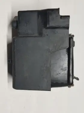 1aa-21171-00-00 Yamaha 6617-01-041 1985 Maxim Xj700x X Battery Tool Box