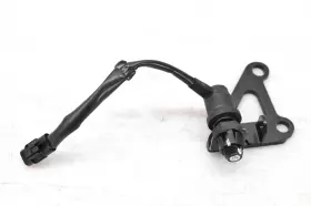 B2g-82530-00-00 Yamaha 19 Mt07 Rear Brake Tail Light Switch Sensor