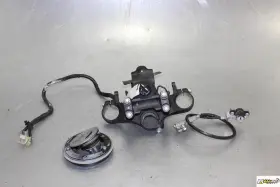 Bu2-82501-31-00 Yamaha 2019 Mt-07 Ignition Lock Key Set With Gas Cap Seat Upper Triple Mt07 Mt 07